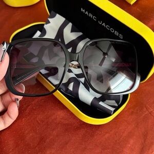 Marc Jacobs Black Oversized Sunglasses